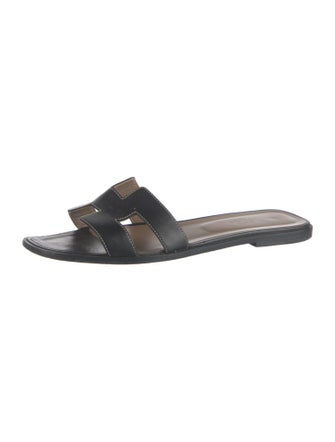Hermès Oran H Logo Slides