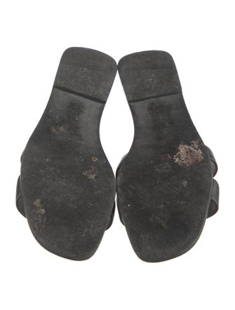 Hermès Oran H Logo Slides