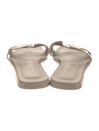 Hermès Oran H Logo Slides