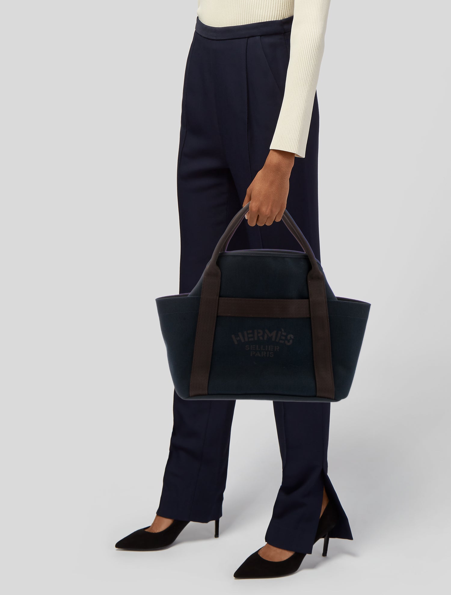 Hermès Toile Sac De Pansage Grooming Bag