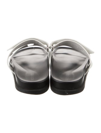 Hermès Chypre H Logo Slides