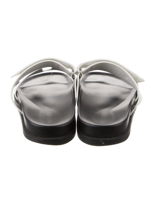 Hermès Chypre H Logo Slides