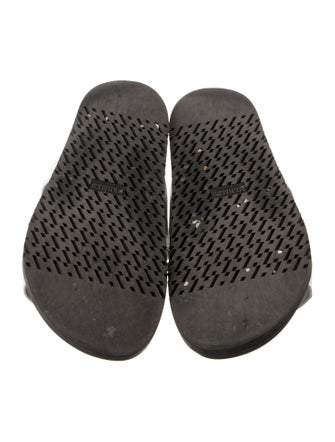 Hermès Chypre H Logo Slides