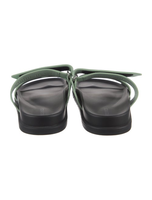 Hermès Chypre H Logo Slides