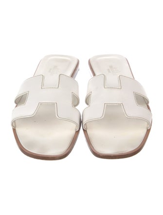 Hermès Oran Leather Slides