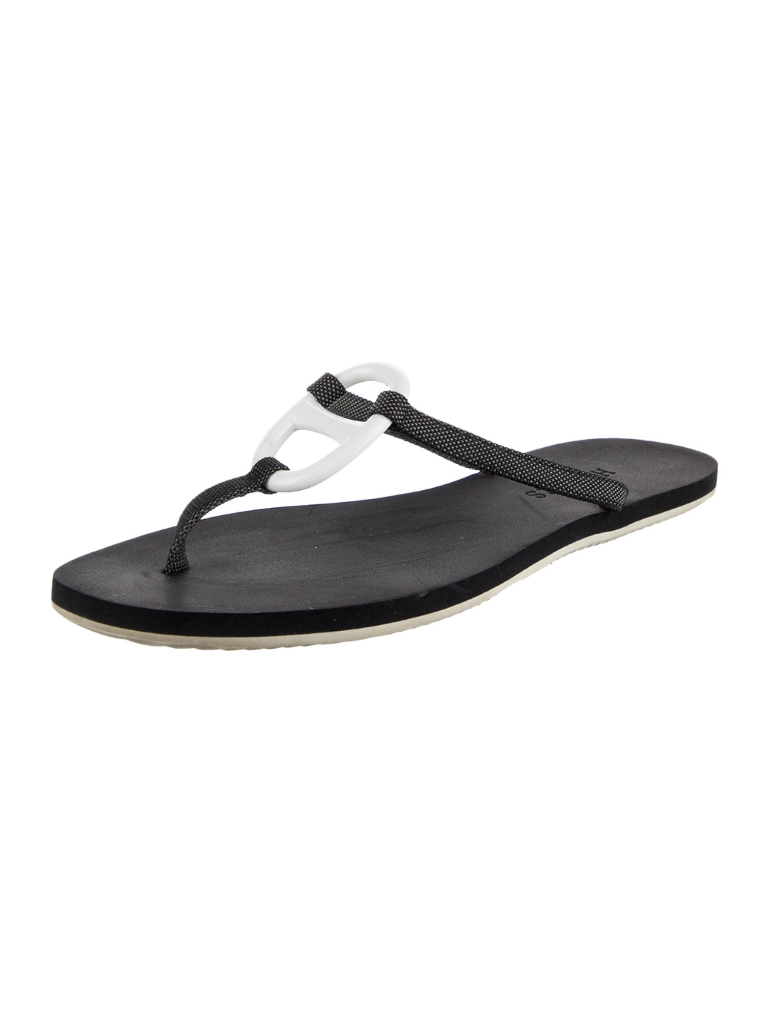 Hermès Kala Nera Chaîne d'Ancre Insignia T-Strap Sandals