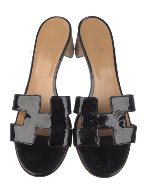 Hermès Oasis H Logo Slides