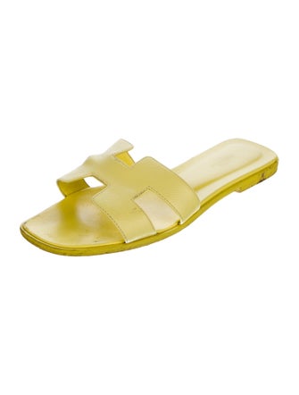 Hermès Oran H Logo Slides