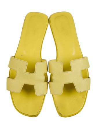 Hermès Oran H Logo Slides
