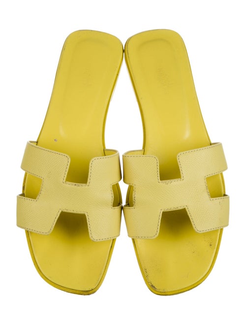 Hermès Oran H Logo Slides