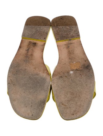 Hermès Oran H Logo Slides