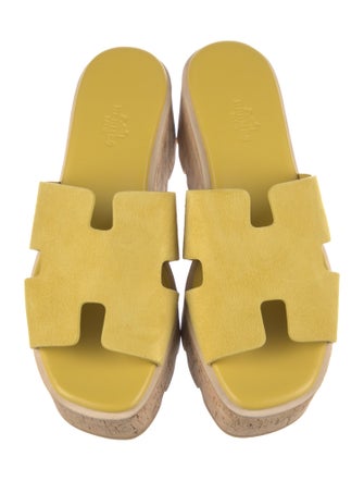 Hermès Eze 30 H Logo Slides