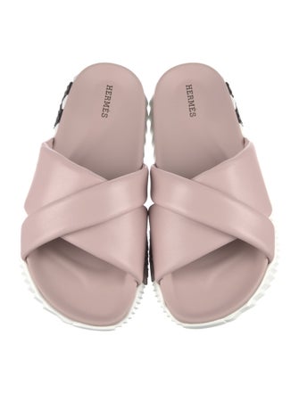 Hermès Infra H Logo Slides