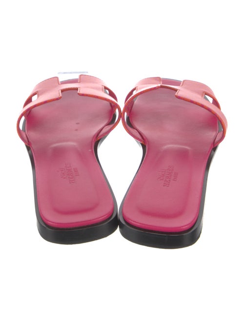 Hermès Op'H Oran H Logo Slides