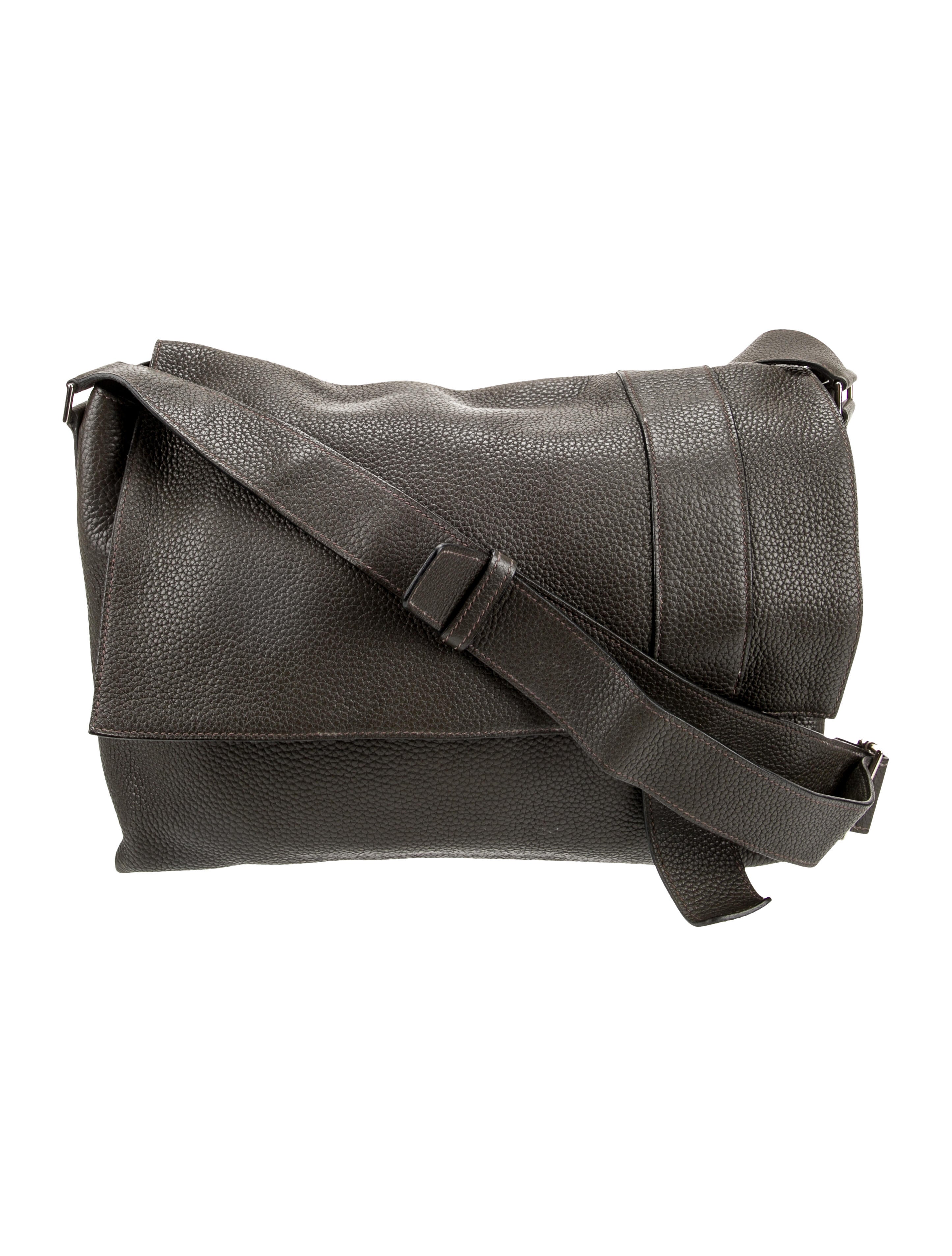 Hermès Clemence Alfred 35 Messenger Bag