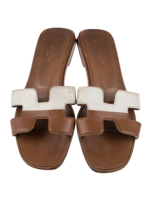 Hermès Oran H Logo Slides