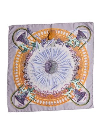 Hermès Beaucoup Un Peu Pocket Square Silk Scarf