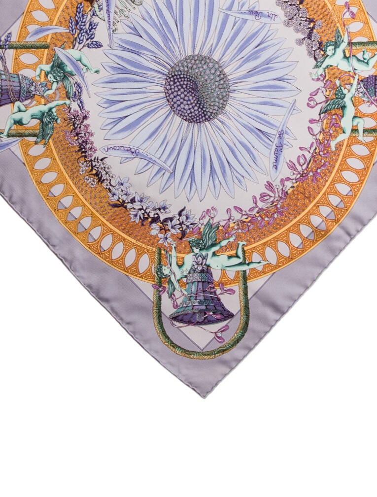 Hermès Beaucoup Un Peu Pocket Square Silk Scarf