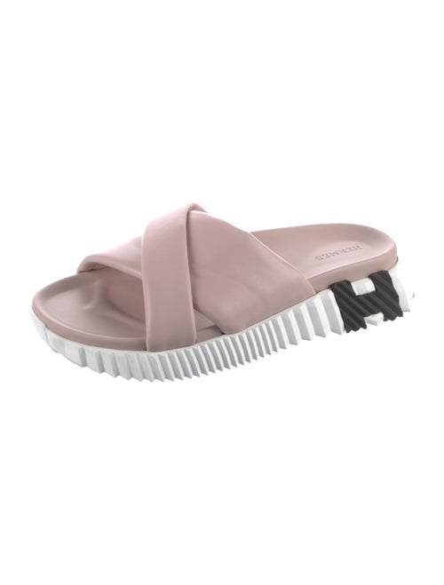 Hermès Infra H Logo Slides