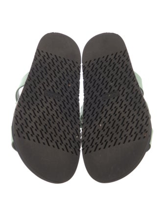 Hermès Chypre H Logo Slides