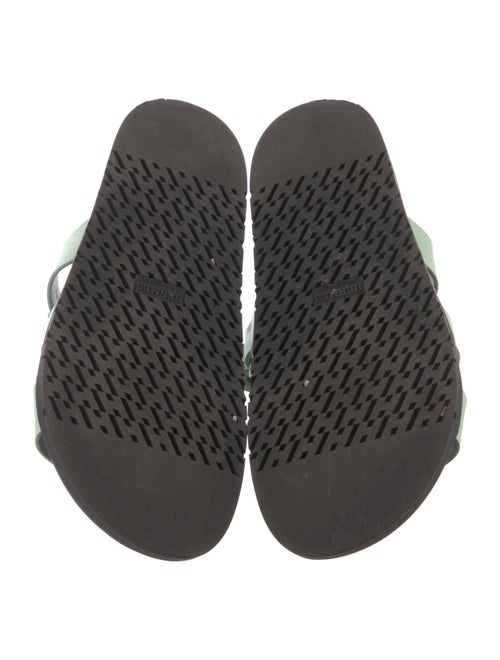 Hermès Chypre H Logo Slides