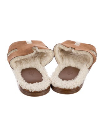 Hermès Izmir Suede Slides