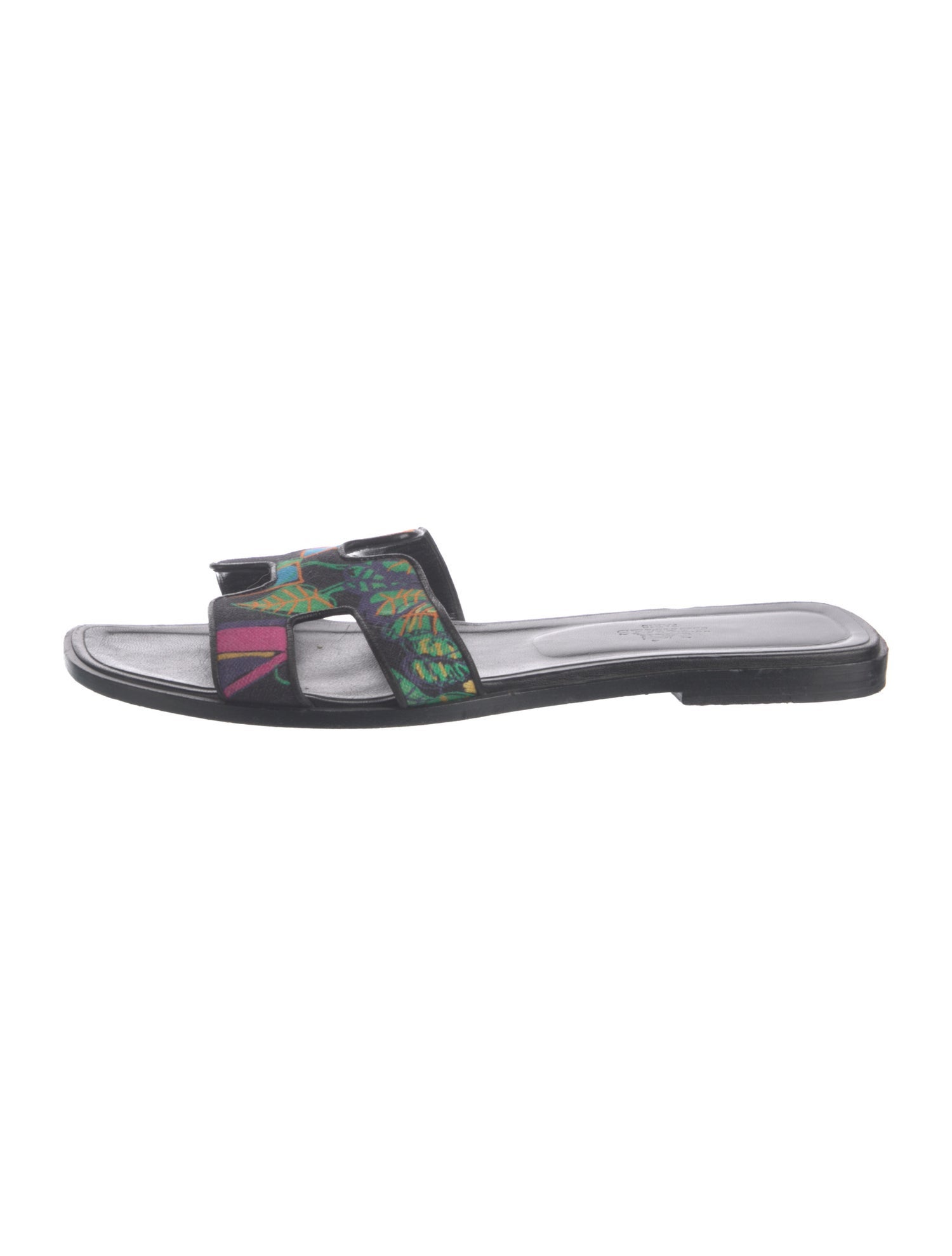 Hermès Modernisme Tropical Oran H Logo Slides
