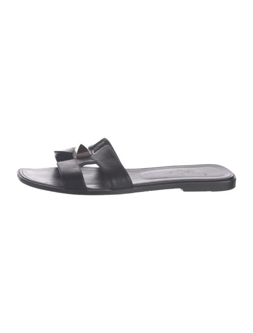 Hermès Medor Oran Leather Slides