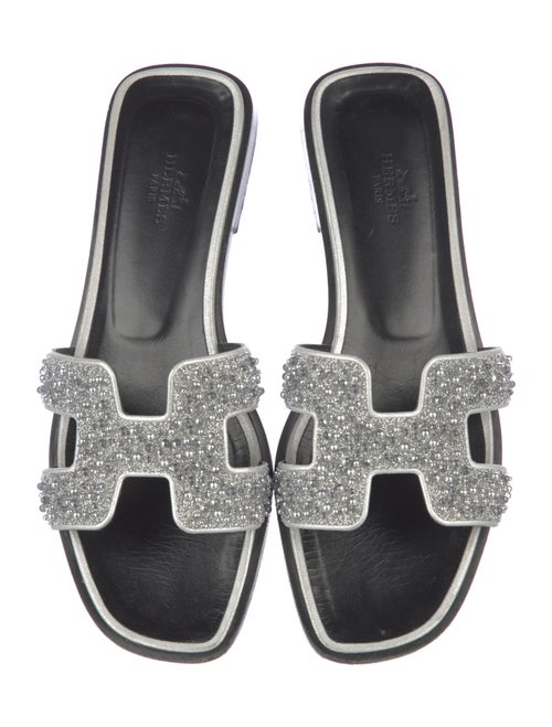Hermès Oran H Logo Slides