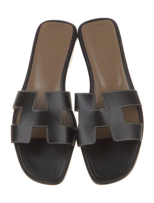 Hermès Oran H Logo Slides