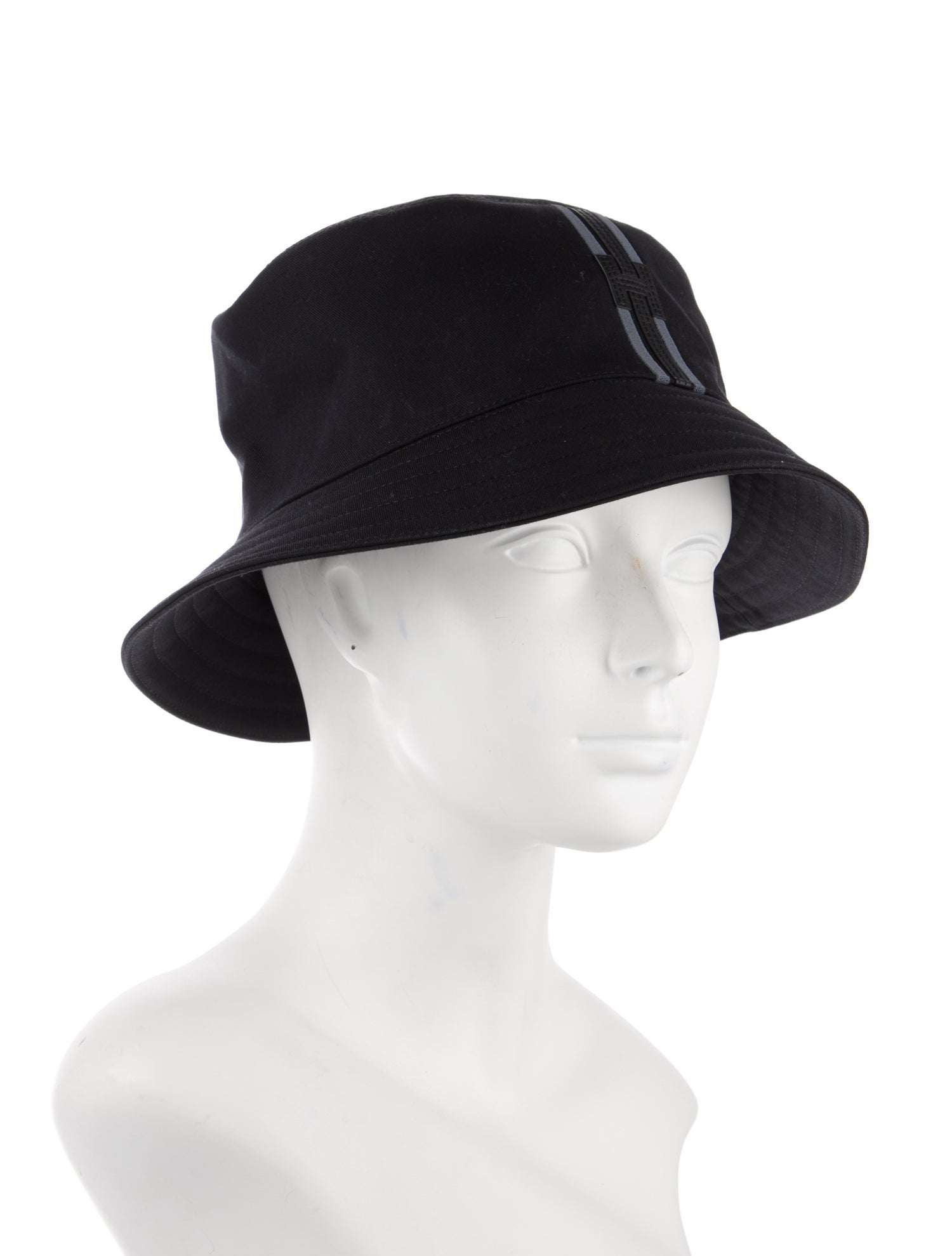 Hermès Fred H Cut Bucket Hat