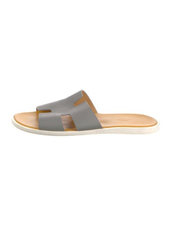 Hermès Izmir Leather Slides