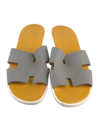 Hermès Izmir Leather Slides