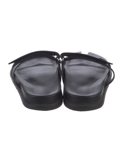 Hermès Chypre H Logo Slides