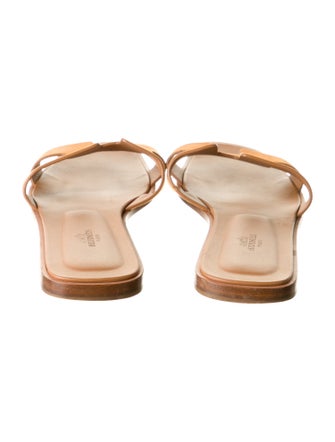 Hermès Oran H Logo Slides