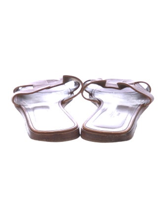 Hermès Oran H Logo Slides