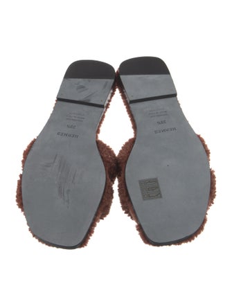 Hermès Oran H Logo Slides