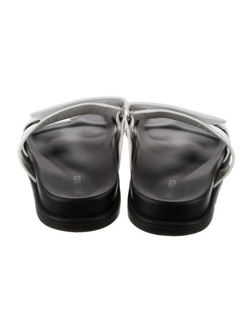 Hermès Chypre H Logo Slides