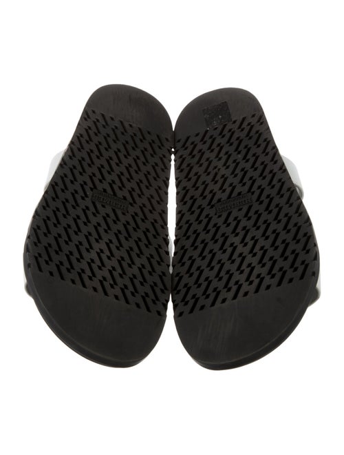 Hermès Chypre H Logo Slides