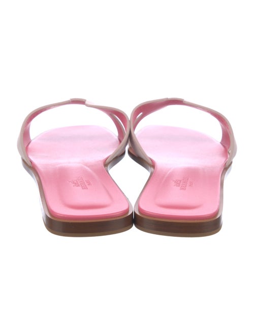 Hermès Oran H Logo Slides
