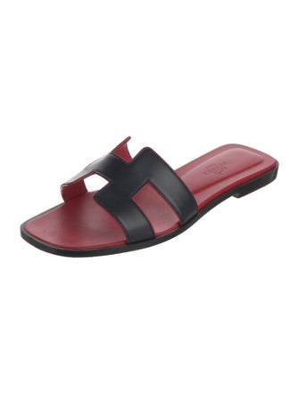 Hermès Oran H Logo Slides