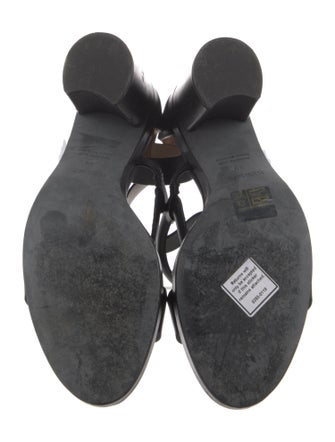 Hermès Chaîne d'Ancre Insignia Leather Sandals