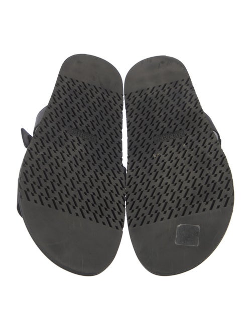 Hermès Chypre H Logo Slides