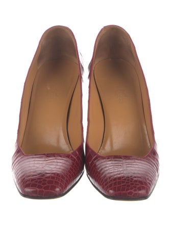 Hermès Alligator Pumps