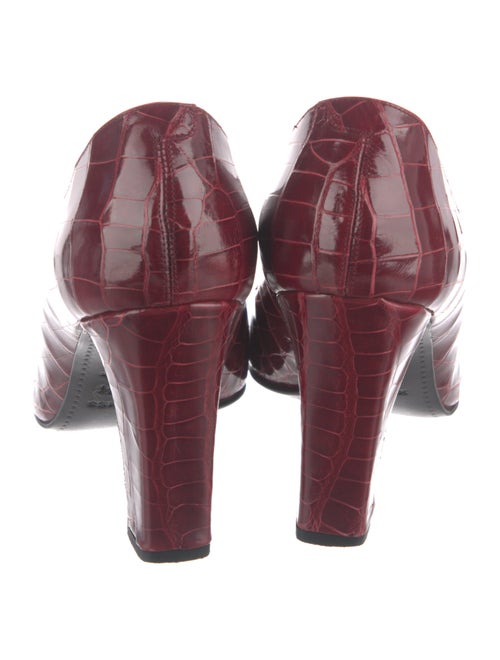 Hermès Alligator Pumps