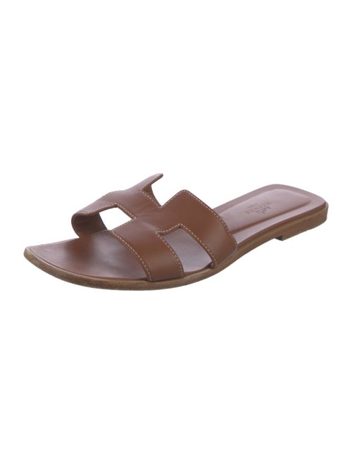 Hermès Oran H Logo Slides