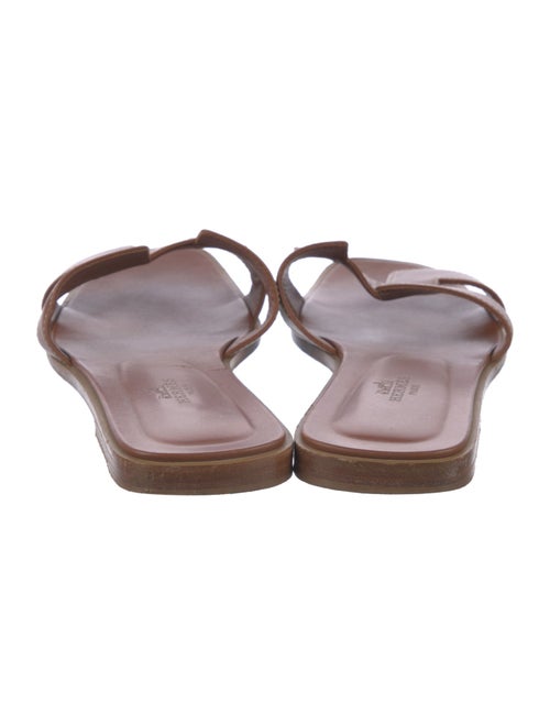 Hermès Oran H Logo Slides