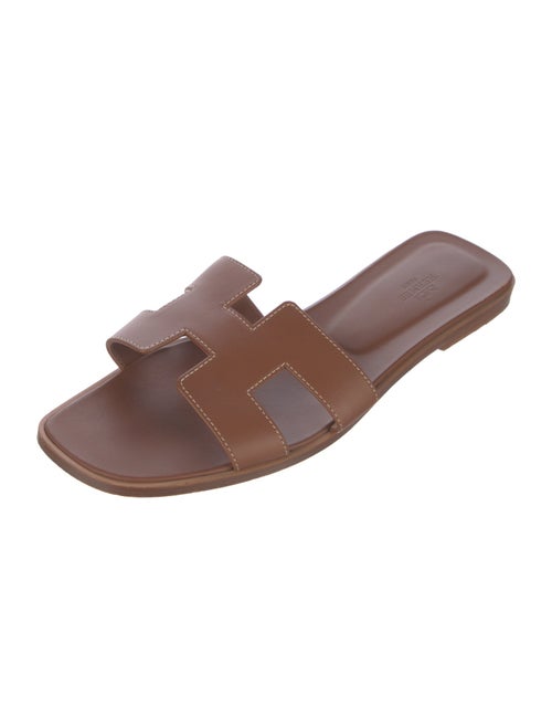 Hermès Oran H Logo Slides