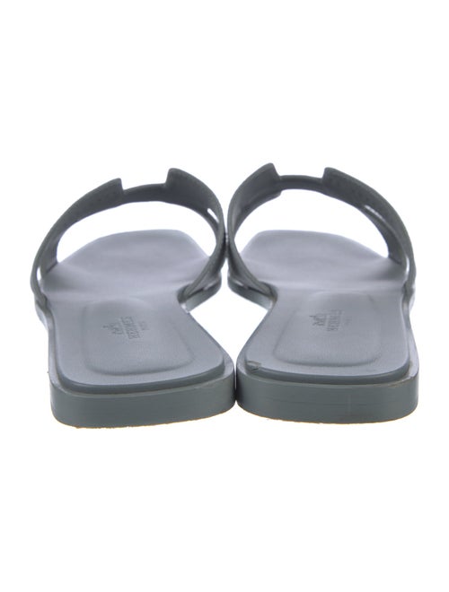 Hermès Oran H Logo Slides