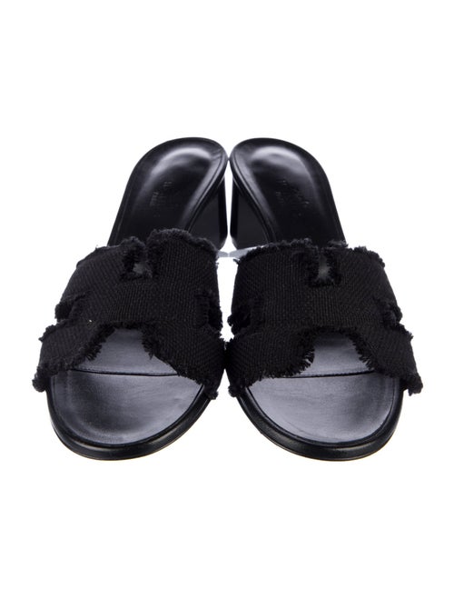 Hermès Oasis H Logo Slides